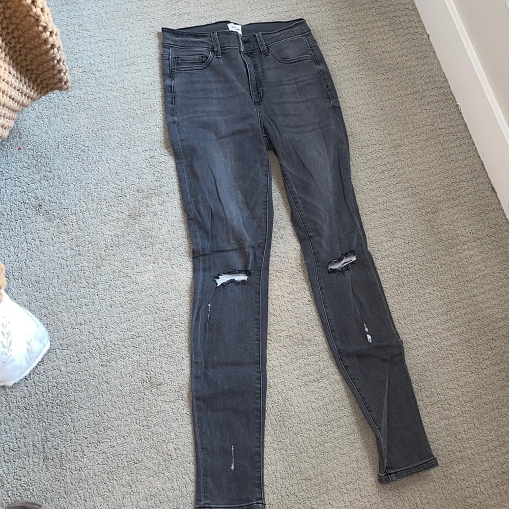 Grey skinny jeans